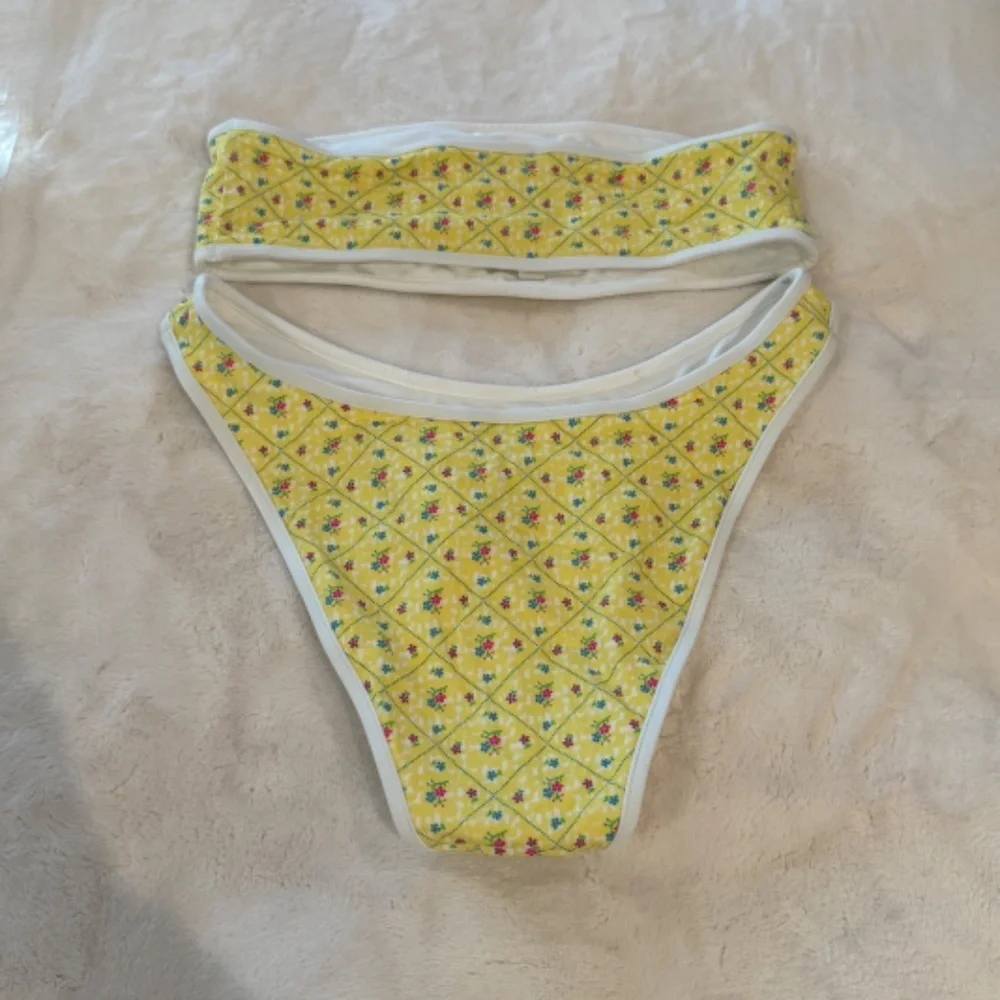 New! SET Frankie’s Bikinis x Pink Rosalind Top and Bikini Bottom 31474